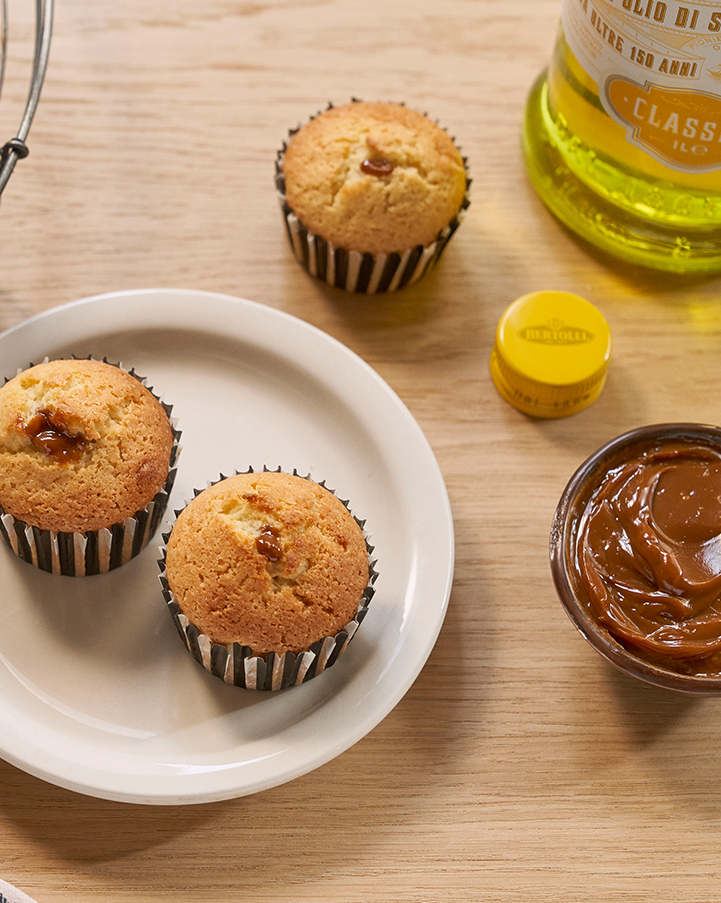 Dulce de Leche and EVOO Muffins | Bertolli Olive Oil