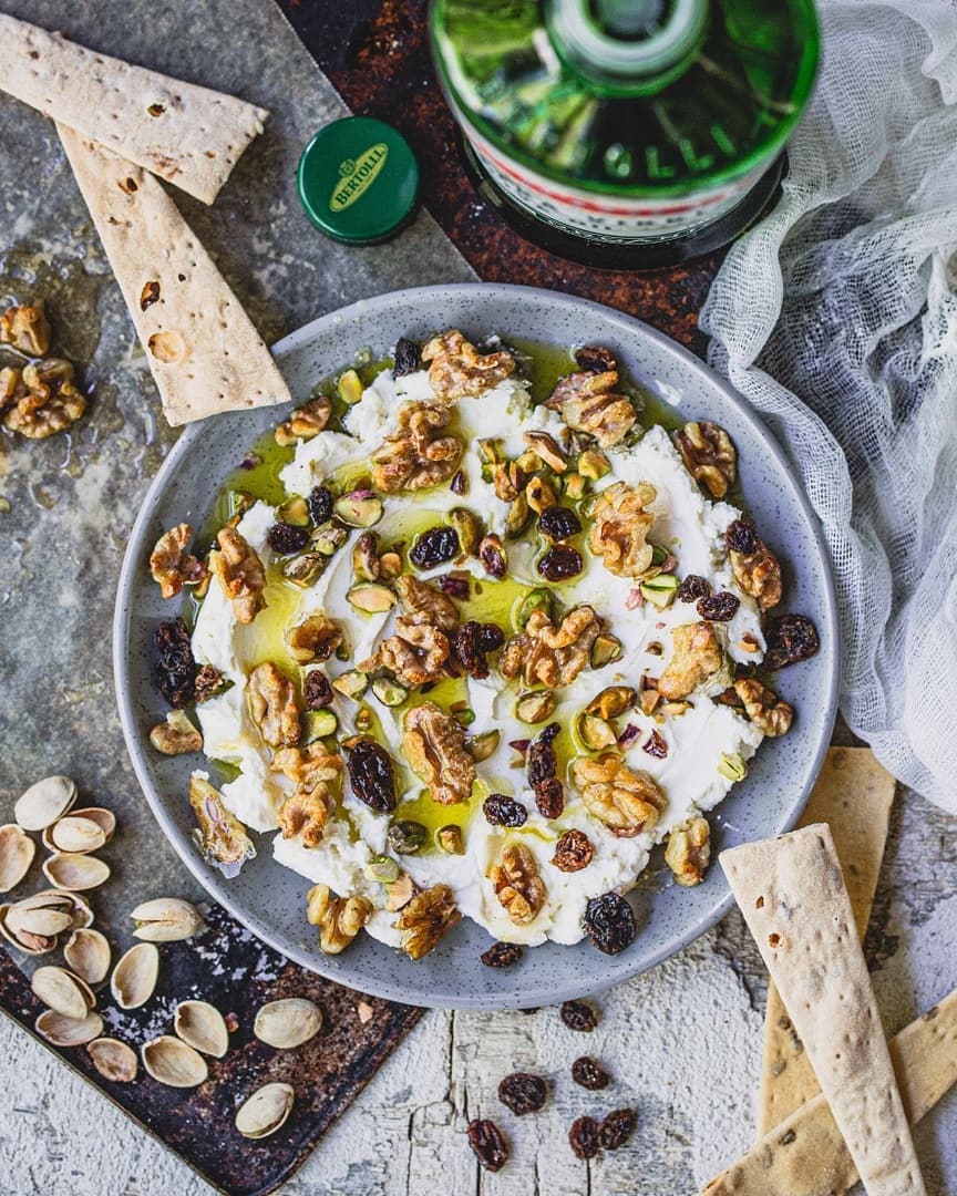 Labneh Olive Oil Grazing Platter | Bertolli Olive Oil